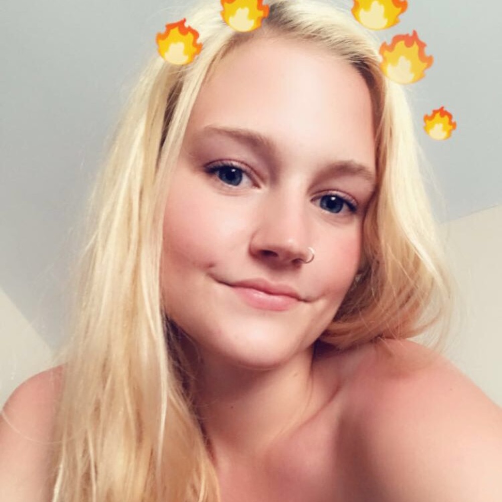 Meet your Posher, Kelcie